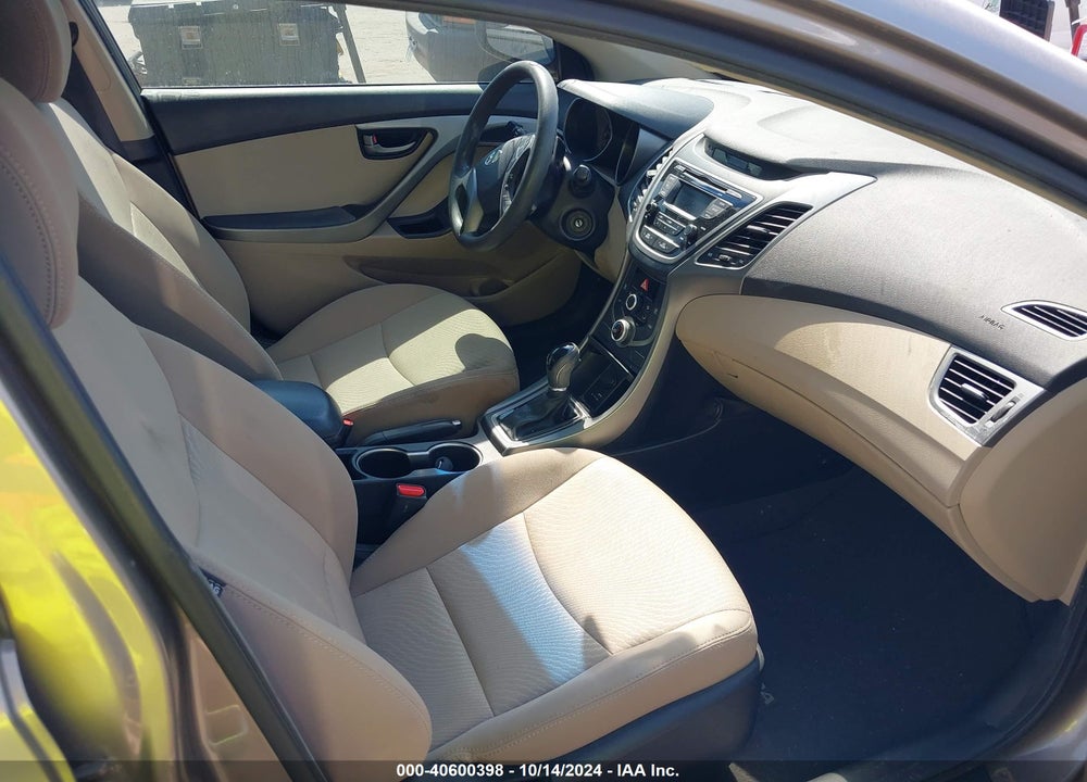 2015 HYUNDAI ELANTRA SE VIN: 5NPDH4AE4FH606635