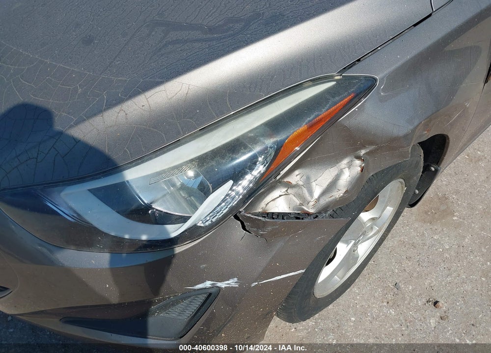 2015 HYUNDAI ELANTRA SE VIN: 5NPDH4AE4FH606635
