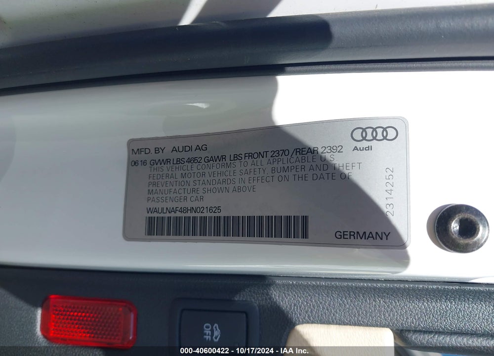 2017 AUDI A4 2.0T PREMIUM VIN: WAULNAF48HN021625