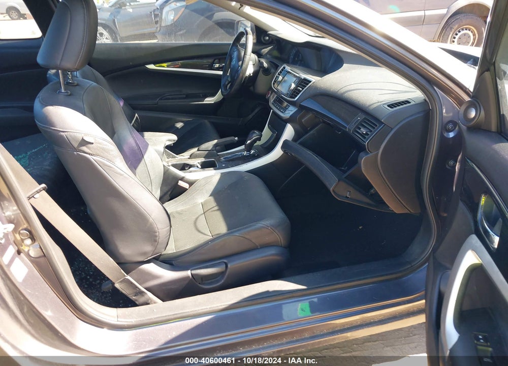 2013 HONDA ACCORD EX-L VIN: 1HGCT1B88DA003923
