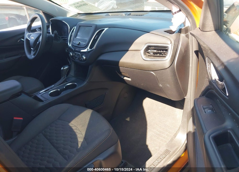2018 CHEVROLET EQUINOX LT VIN: 2GNAXJEV8J6341933