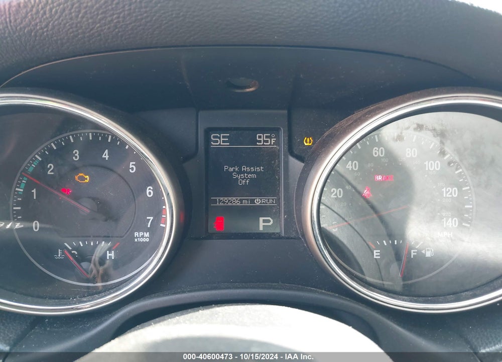 2011 JEEP GRAND CHEROKEE LAREDO VIN: 1J4RR4GG0BC738108