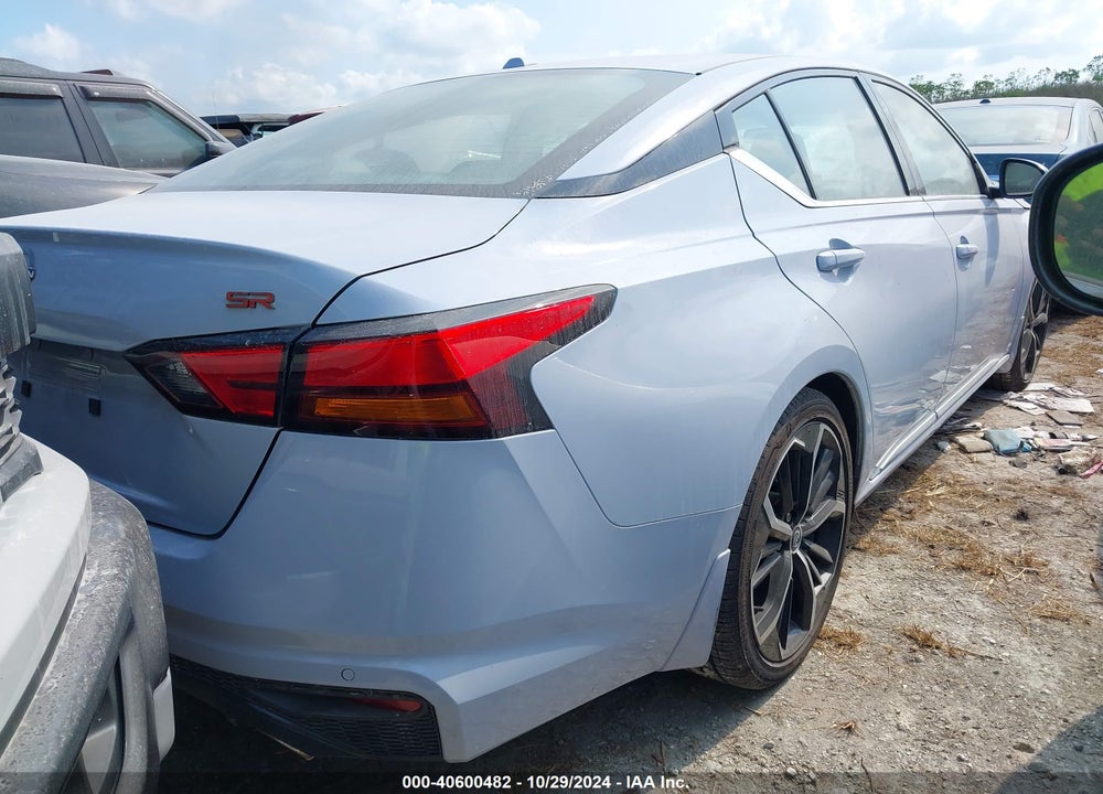 2024 NISSAN ALTIMA SR FWD VIN: 1N4BL4CV9RN323970