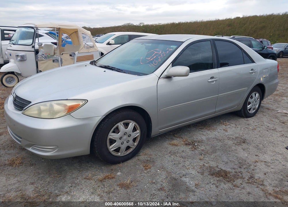 2004 TOYOTA CAMRY LE VIN: 4T1BE32KX4U834507