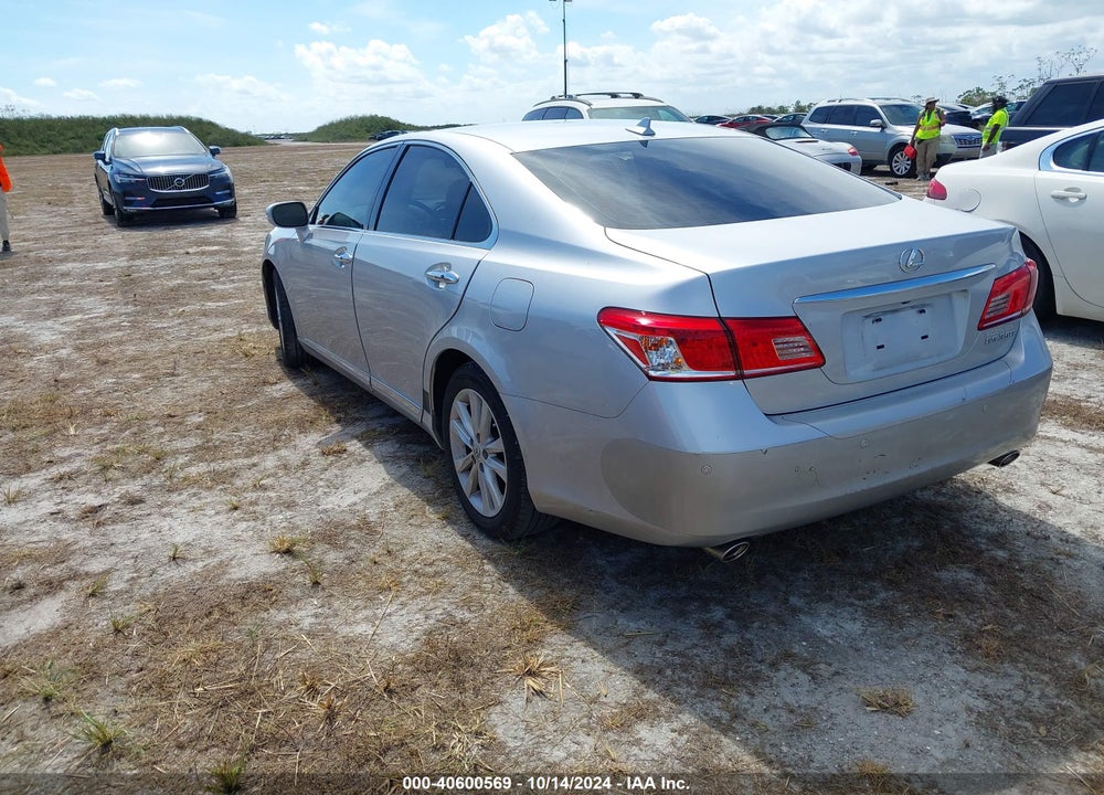 2011 LEXUS ES 350 VIN: JTHBK1EG8B2462858