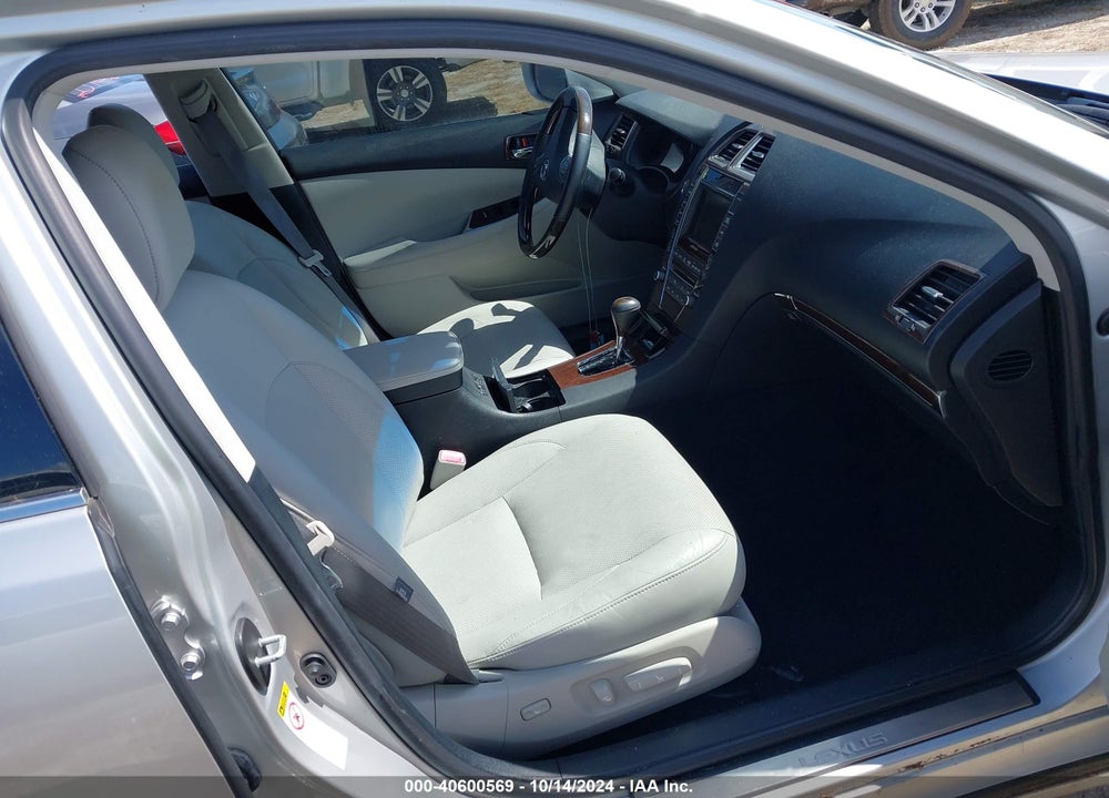 2011 LEXUS ES 350 VIN: JTHBK1EG8B2462858