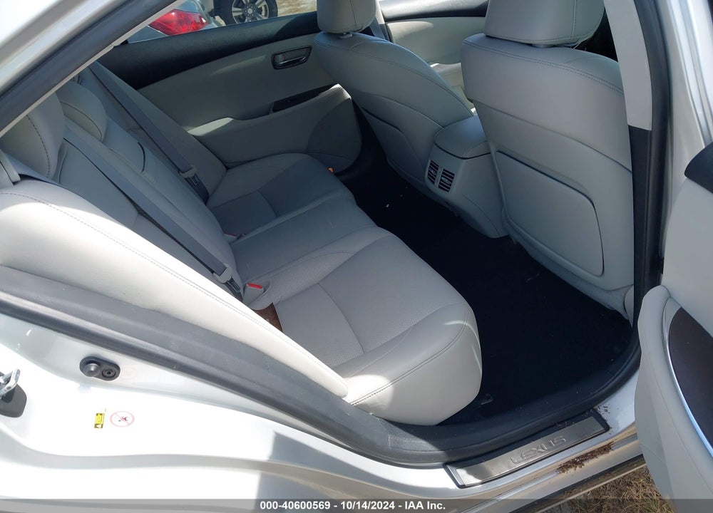2011 LEXUS ES 350 VIN: JTHBK1EG8B2462858