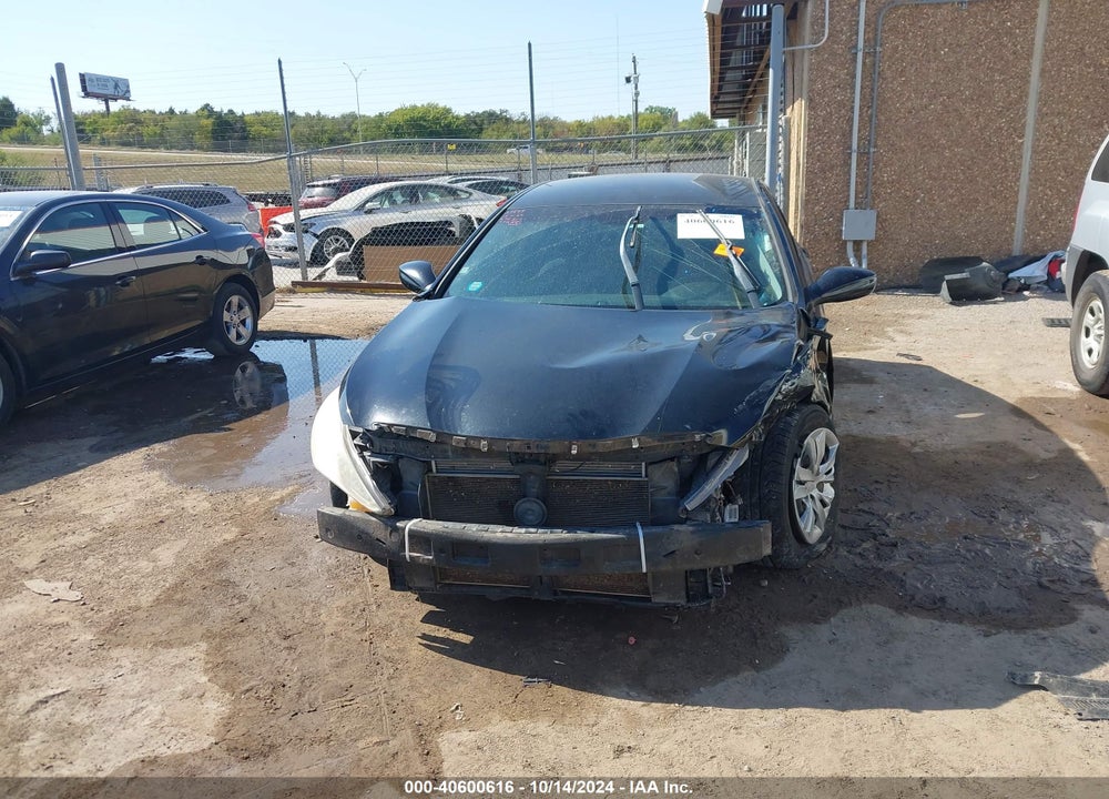 2011 HYUNDAI SONATA GLS VIN: 5NPEB4ACXBH030032