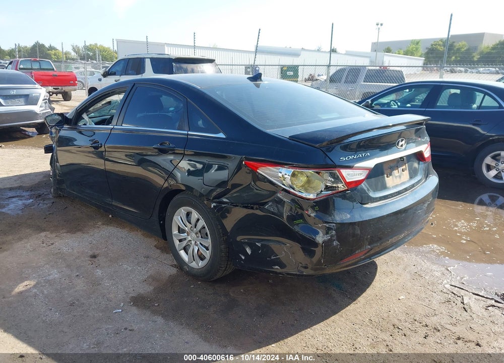 2011 HYUNDAI SONATA GLS VIN: 5NPEB4ACXBH030032