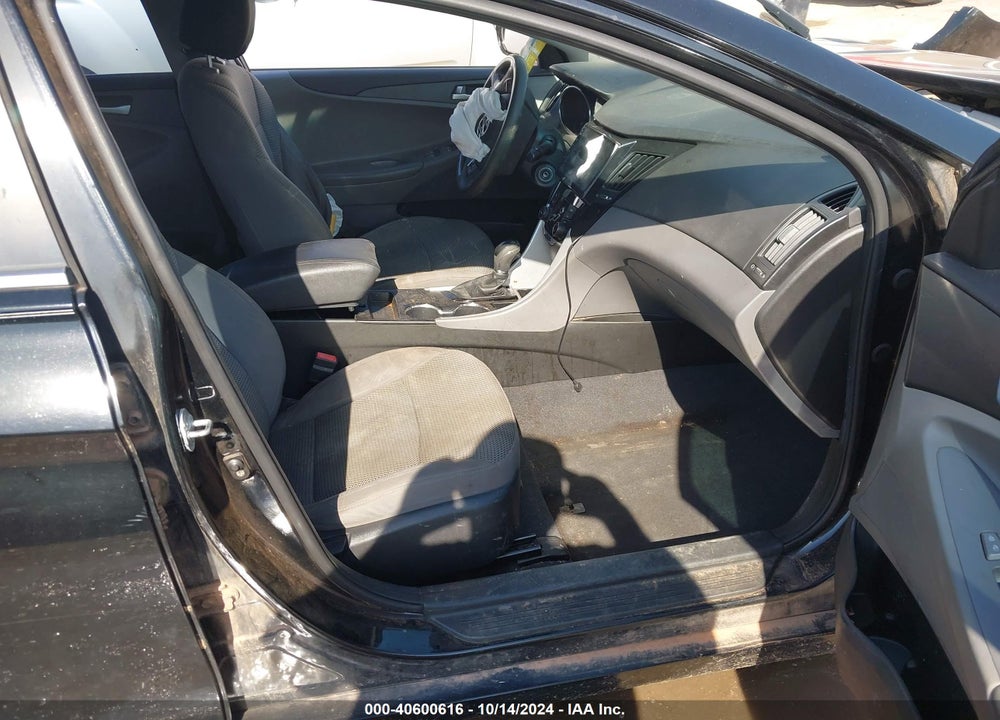 2011 HYUNDAI SONATA GLS VIN: 5NPEB4ACXBH030032
