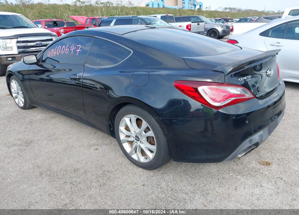 2013 HYUNDAI GENESIS 3.8 GRAND TOURING VIN: KMHHU6KJ7DU109422