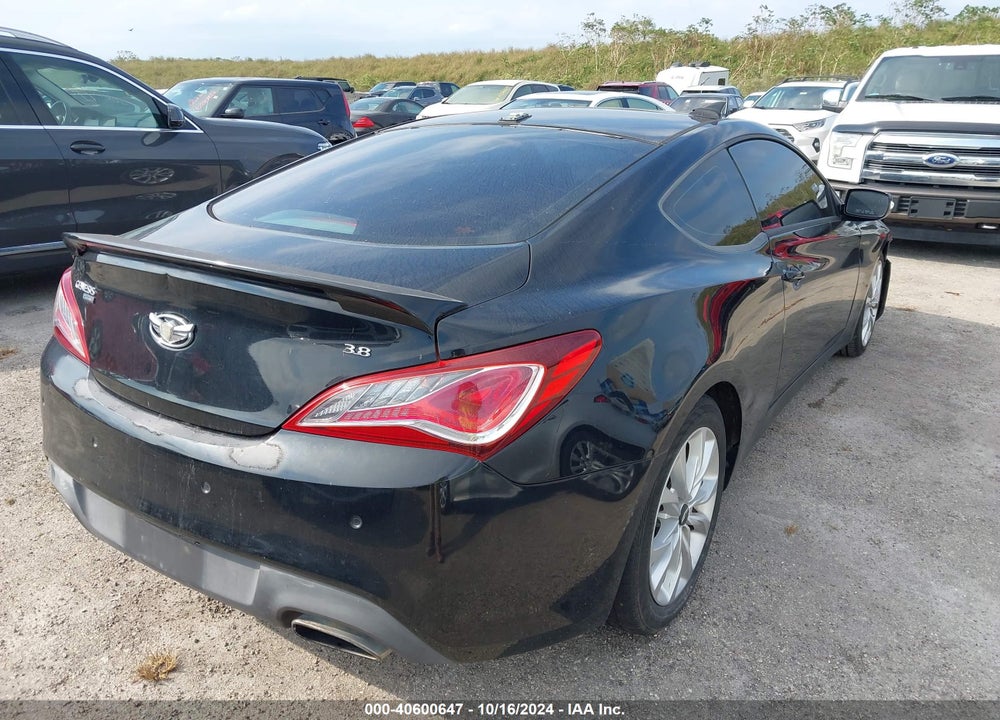 2013 HYUNDAI GENESIS 3.8 GRAND TOURING VIN: KMHHU6KJ7DU109422