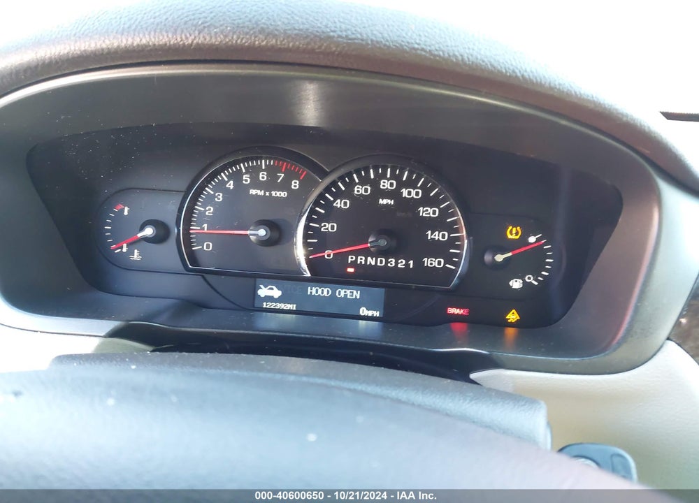 2008 CADILLAC DTS 1SC VIN: 1G6KD57YX8U102743