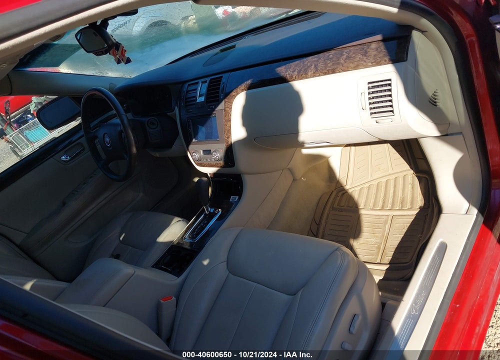 2008 CADILLAC DTS 1SC VIN: 1G6KD57YX8U102743