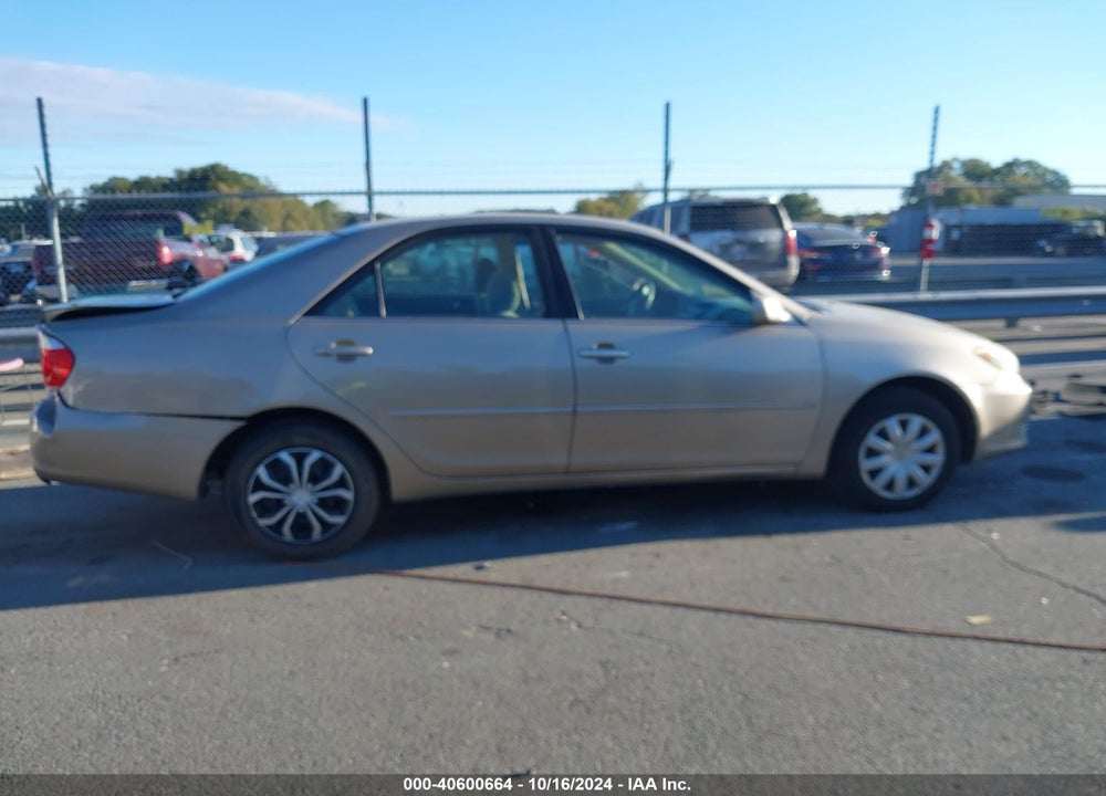 2005 TOYOTA CAMRY LE VIN: 4T1BE32K55U964213