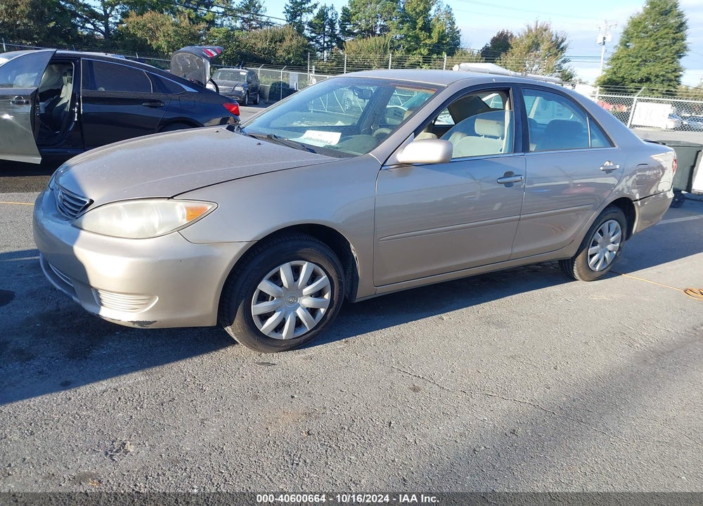 2005 TOYOTA CAMRY LE VIN: 4T1BE32K55U964213