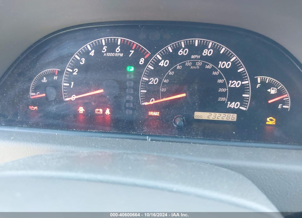 2005 TOYOTA CAMRY LE VIN: 4T1BE32K55U964213