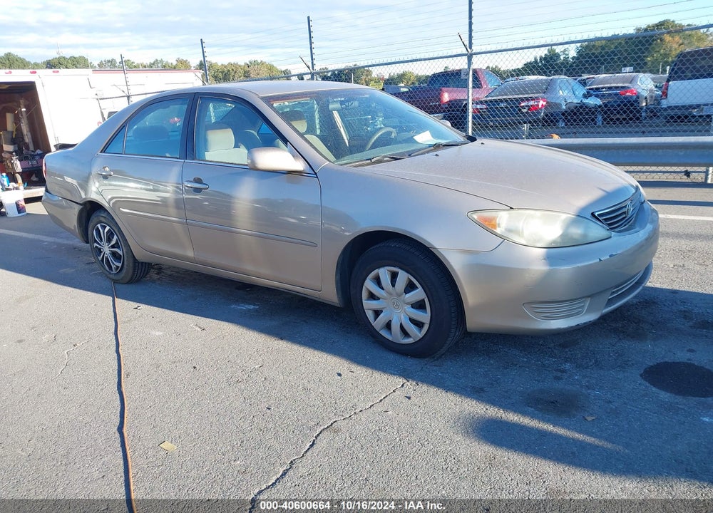 2005 TOYOTA CAMRY LE VIN: 4T1BE32K55U964213