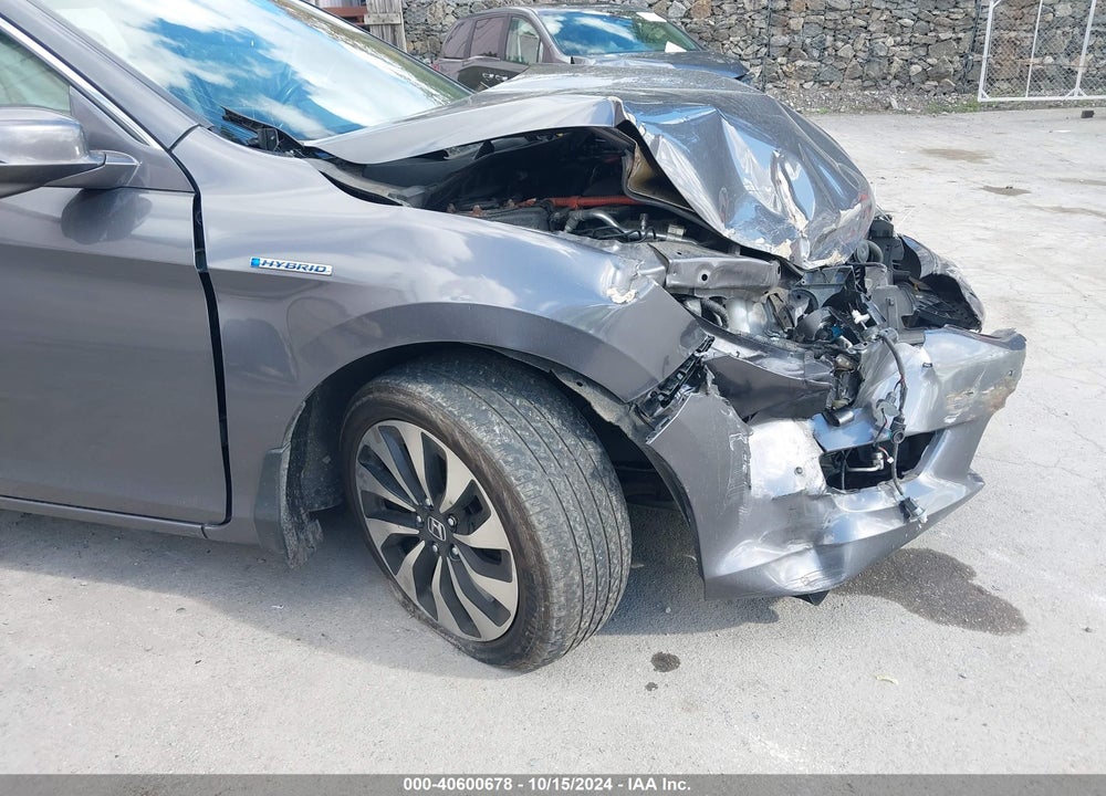 2015 HONDA ACCORD HYBRID EX-L VIN: 1HGCR6F53FA013788