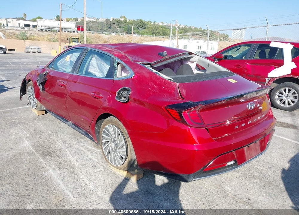 2023 HYUNDAI SONATA HYBRID SEL VIN: KMHL34JJ0PA082086