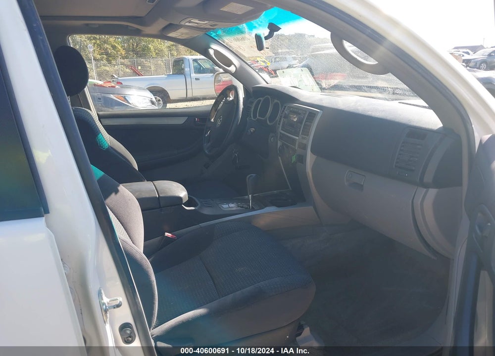 2004 TOYOTA 4RUNNER SR5 SPORT V6 VIN: JTEZU14R940027029