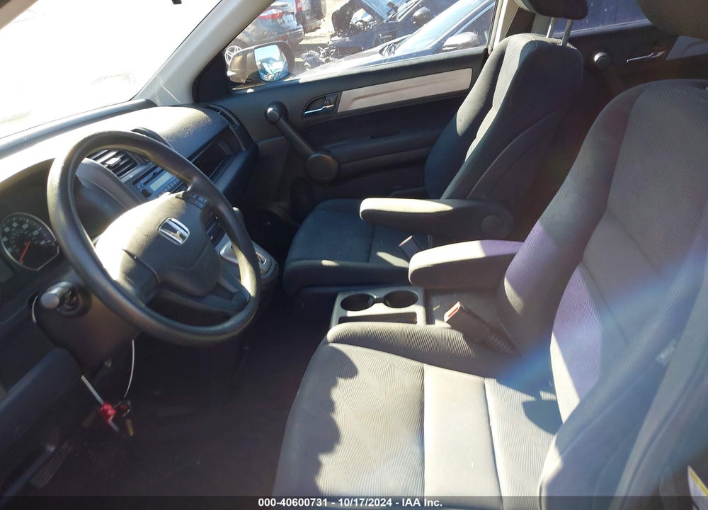 2011 HONDA CR-V LX VIN: 5J6RE3H3XBL018963