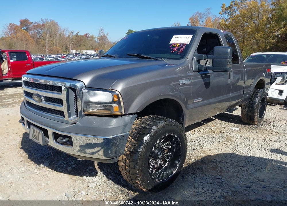 2005 FORD F-250 LARIAT/XL/XLT VIN: 1FTSX21P85EA83666