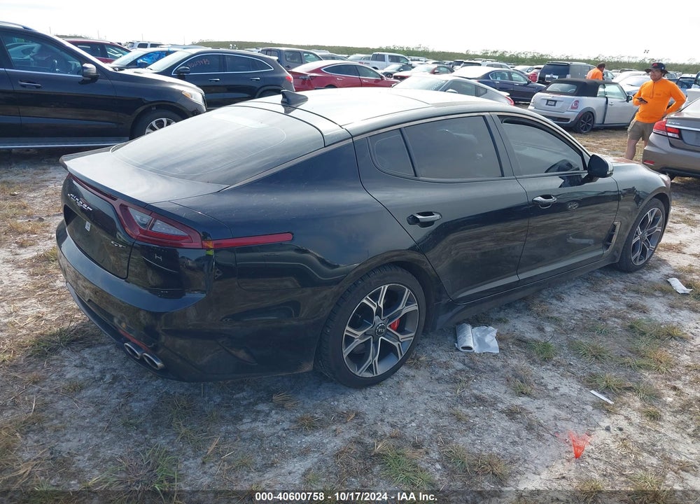 2019 KIA STINGER GT2 VIN: KNAE55LC0K6067334