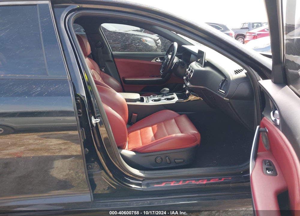 2019 KIA STINGER GT2 VIN: KNAE55LC0K6067334