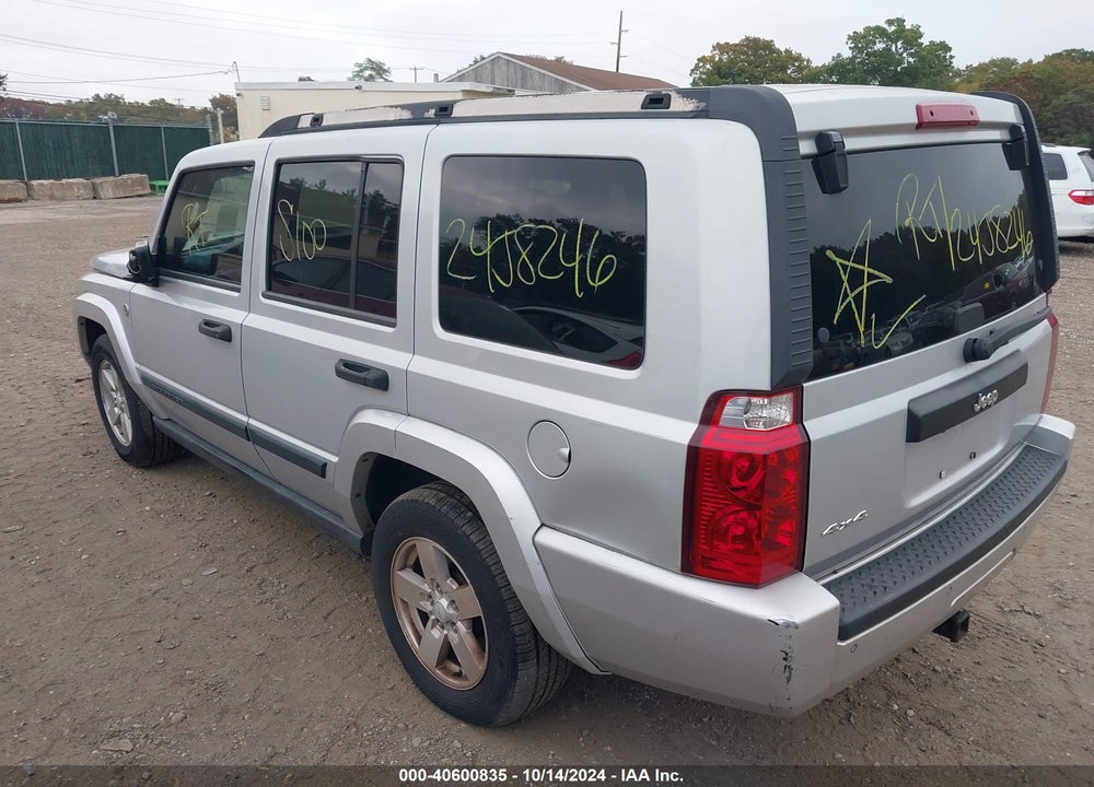 2006 JEEP COMMANDER VIN: 1J8HG48N26C352017