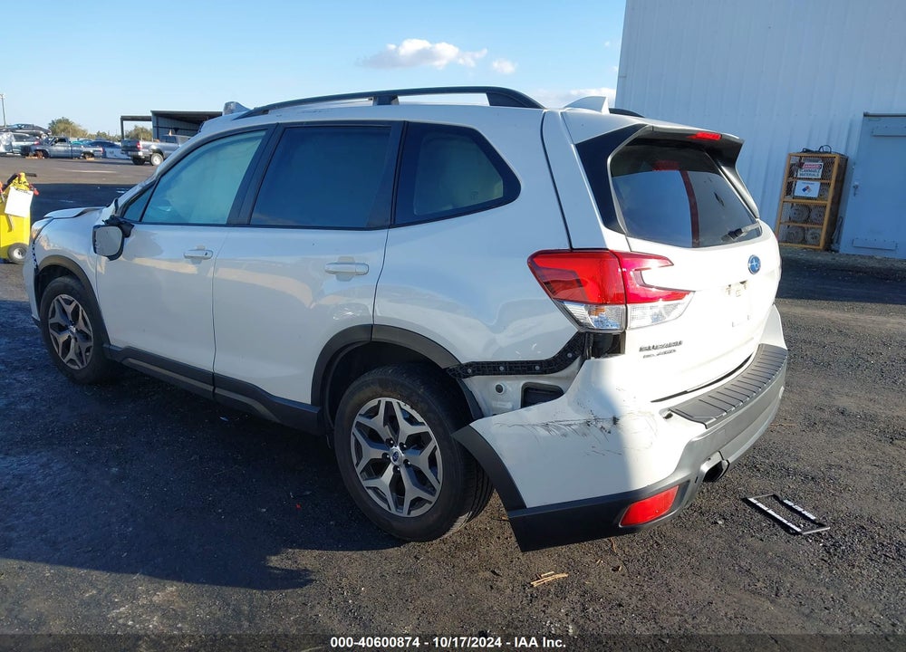2020 SUBARU FORESTER PREMIUM VIN: JF2SKAJC2LH453142