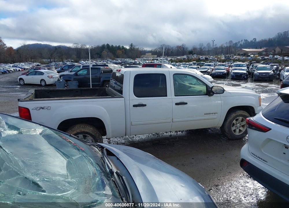 2013 GMC SIERRA 1500 SLE VIN: 3GTP2VE73DG301715