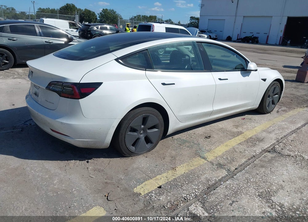 2022 TESLA MODEL 3 LONG RANGE DUAL MOTOR ALL-WHEEL DRIVE VIN: 5YJ3E1EB4NF172121