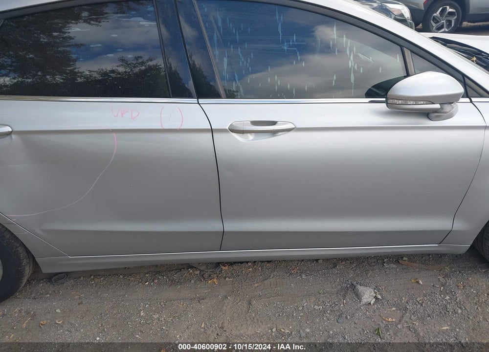 2016 FORD FUSION SE VIN: 1FA6P0H77G5116578