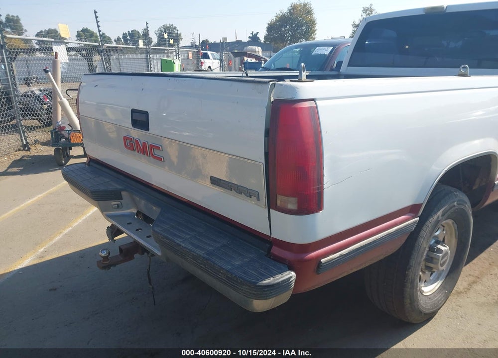 1990 GMC SIERRA C2500 VIN: 1GTGC24K7LE514240