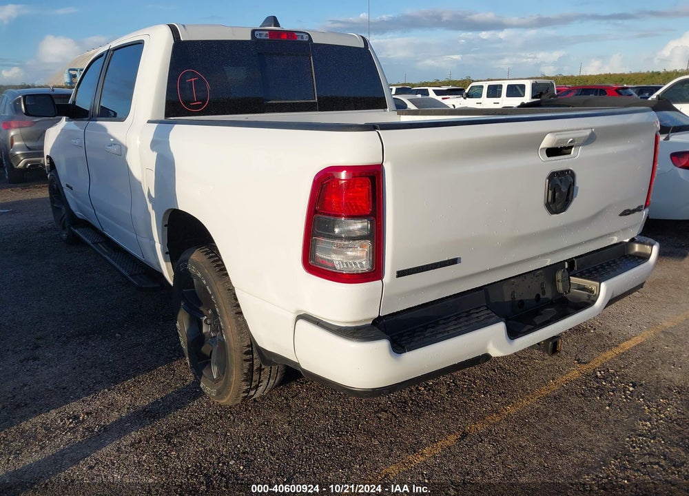 2022 RAM 1500 BIG HORN 4X4 5'7 BOX VIN: 1C6RRFFG3NN384216