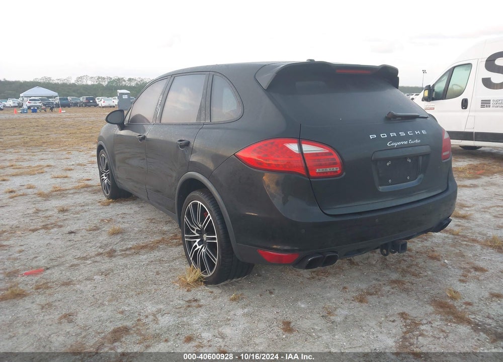 2012 PORSCHE CAYENNE TURBO VIN: WP1AC2A2XCLA84210