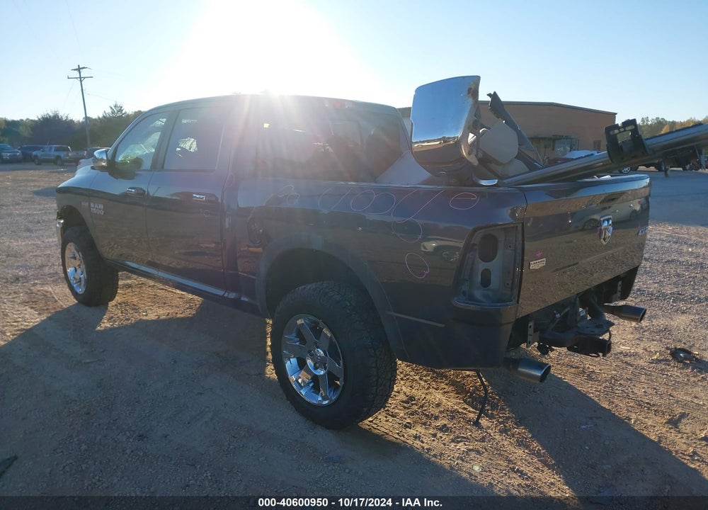 2016 RAM 1500 LAIE VIN: 1C6RR7NT1GS308891