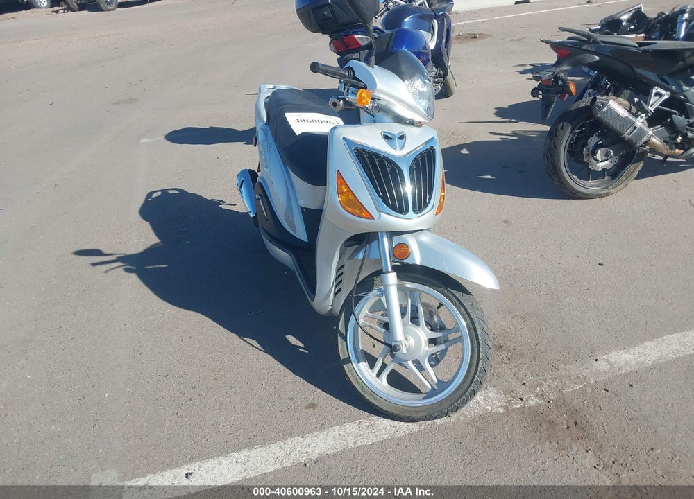 2009 QLINK N/A VIN: LCETDKP6X96000413