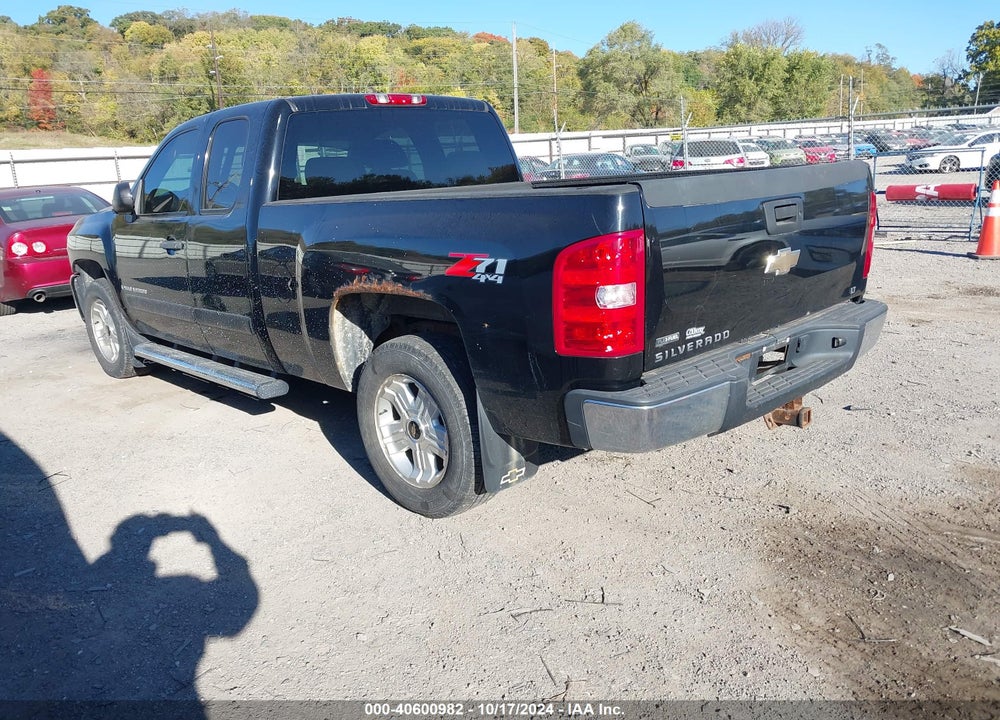 2008 CHEVROLET SILVERADO 1500 LT1 VIN: 1GCEK19008Z328485