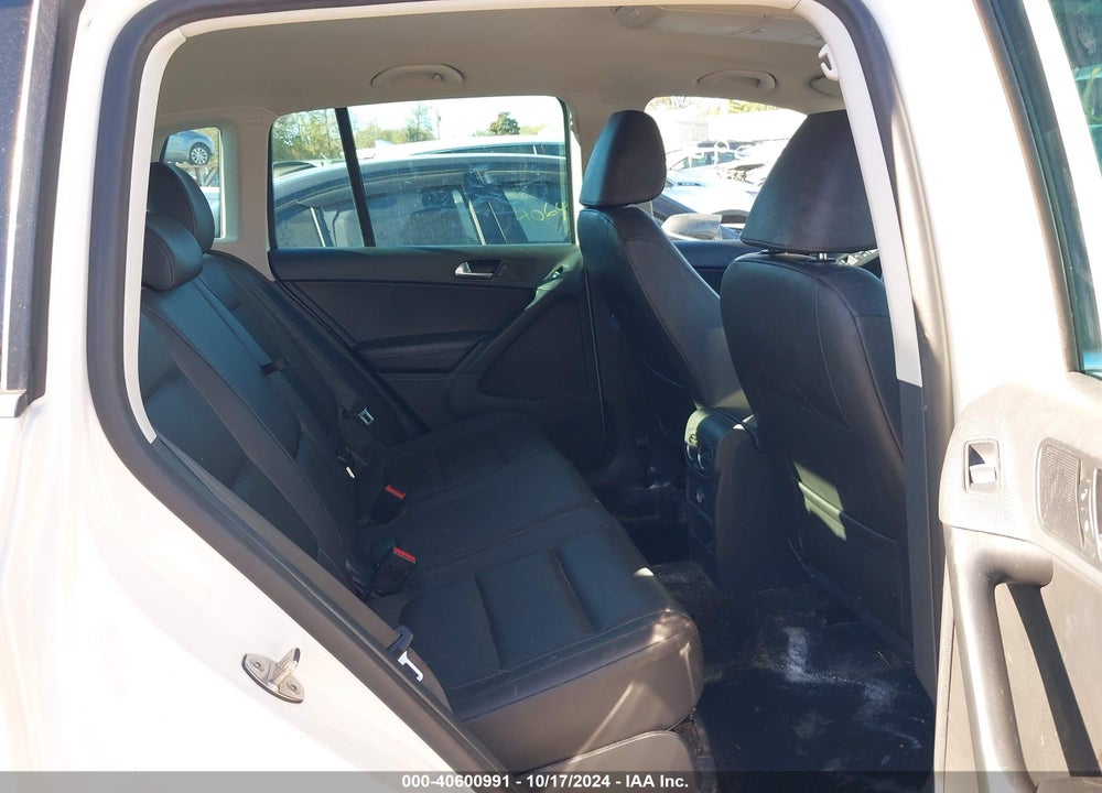 2013 VOLKSWAGEN TIGUAN SE VIN: WVGBV3AX7DW620074