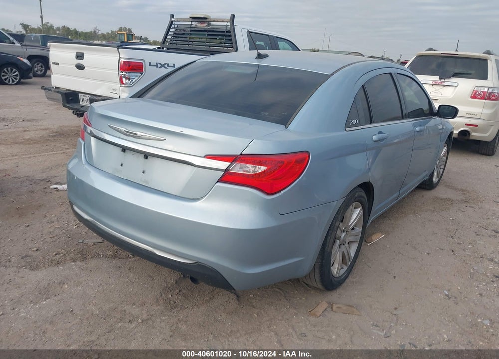 2014 CHRYSLER 200 TOURING VIN: 1C3CCBBB2EN151323