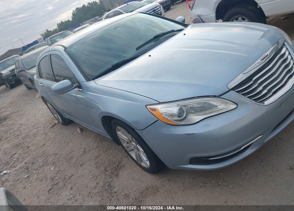 2014 CHRYSLER 200 TOURING VIN: 1C3CCBBB2EN151323