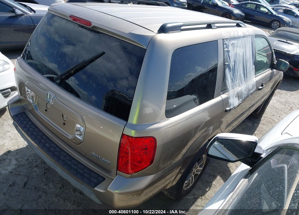 2005 HONDA PILOT EX-L VIN: 5FNYF18575B017278