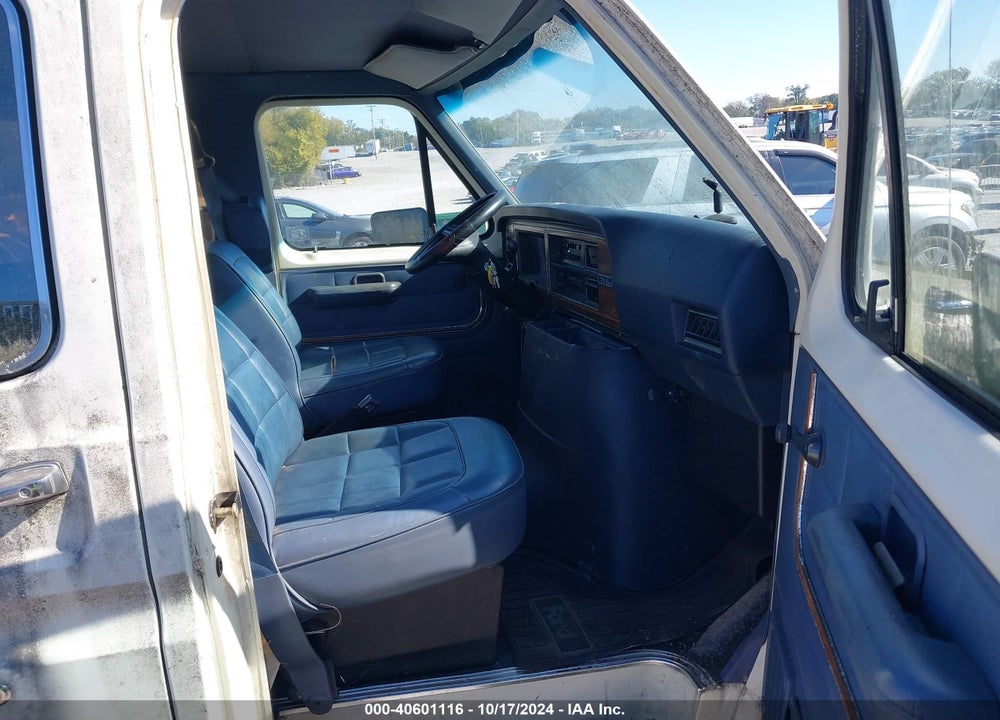 1990 FORD ECONOLINE E150 VIN: 1FMEE11Y3LHA94152