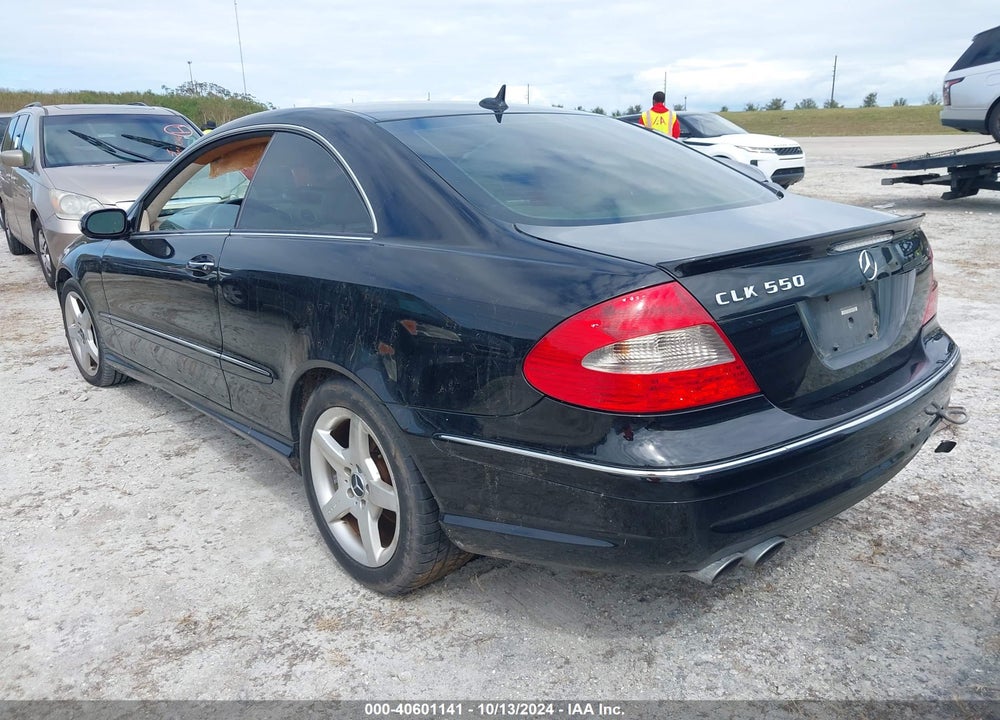 2007 MERCEDES-BENZ CLK 550 VIN: WDBTJ72H77F232476
