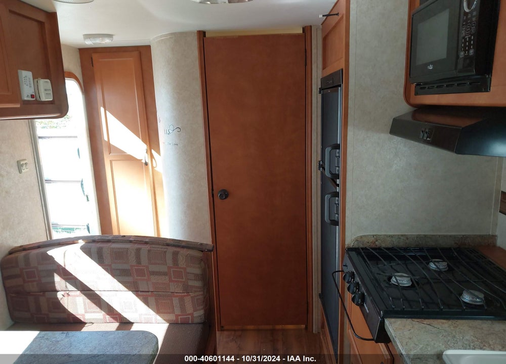 2013 GULFSTREAM AMERI-LIT 21MB VIN: 1NL1GTJ22D1110494