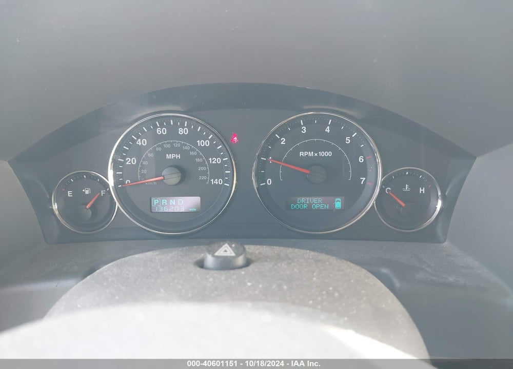 2006 JEEP COMMANDER VIN: 1J8HG48N06C155704