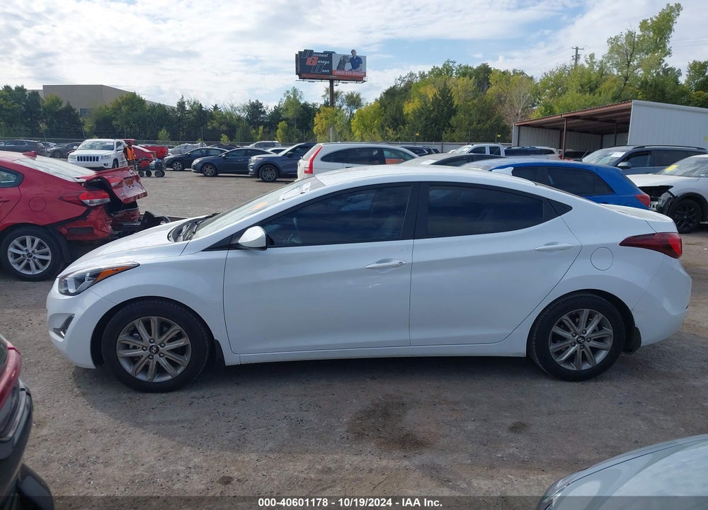 2016 HYUNDAI ELANTRA SE VIN: 5NPDH4AE0GH760177