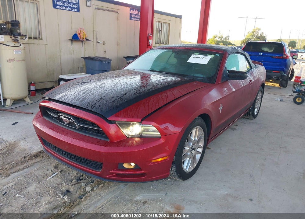 2014 FORD MUSTANG V6 PREMIUM VIN: 1ZVBP8EM2E5295978